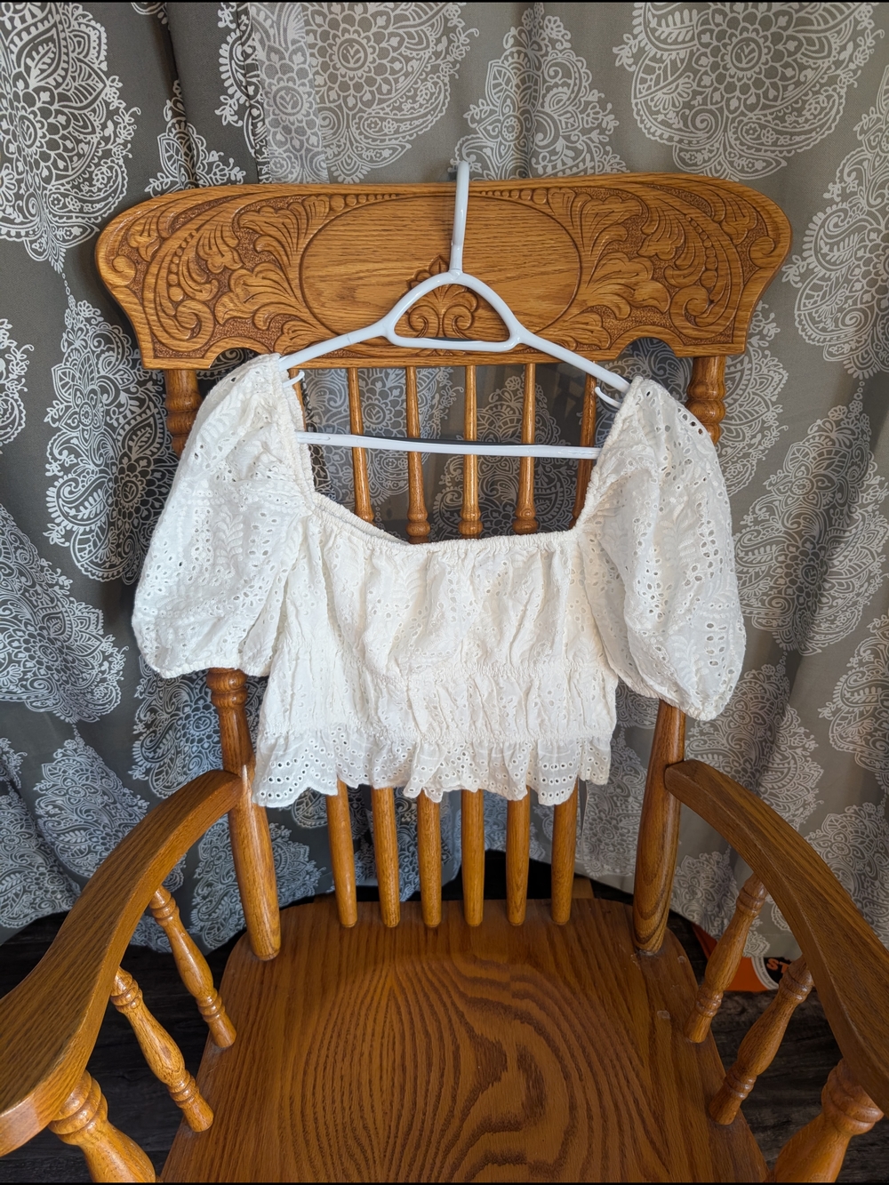 MOTF White Eyelet Puff-Sleeve Smocked Crop Top